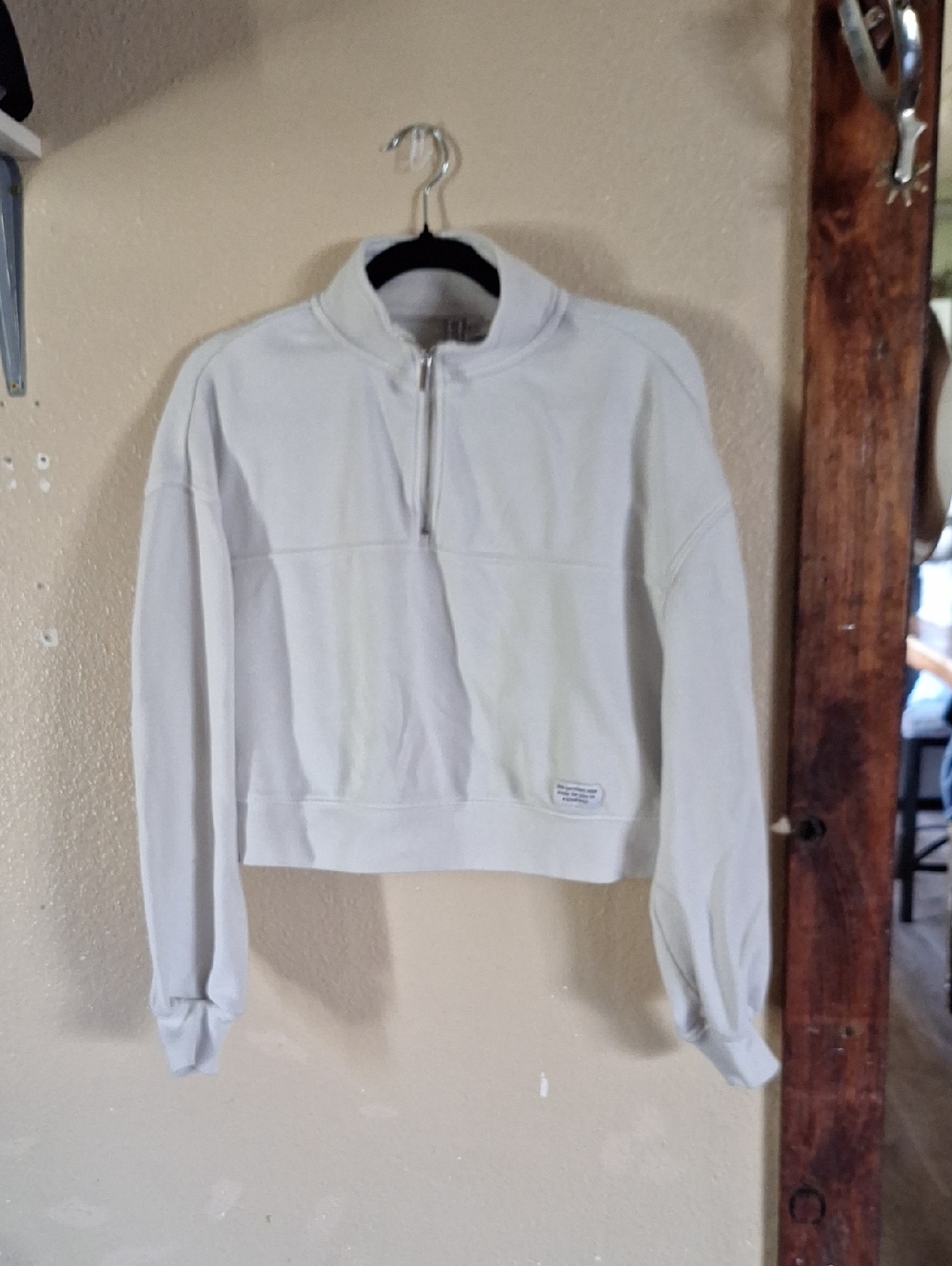 H&M Cream Cropped Half-Zip Sweatshirt